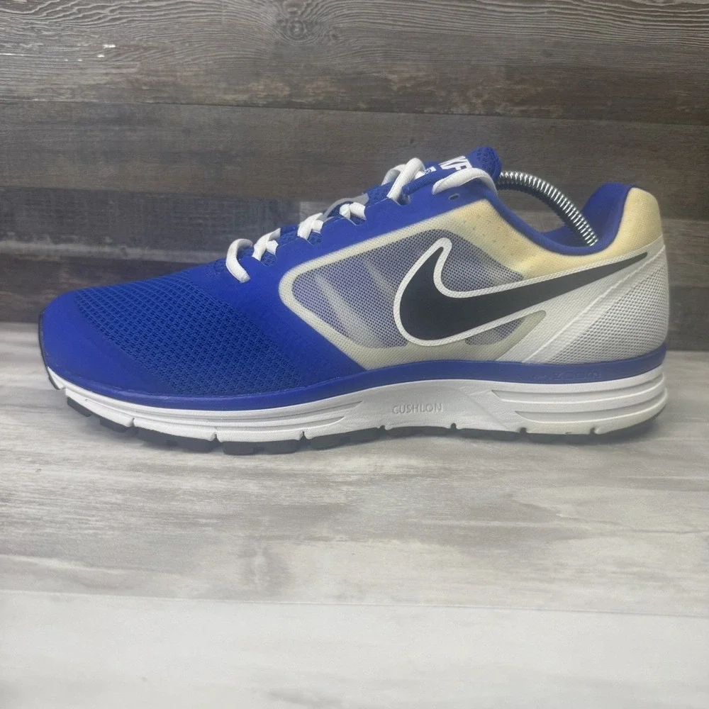 Nike Zoom Vomero+ 8 Men's Size 11.5 Blue White Running Shoes Sneakers 582784-401